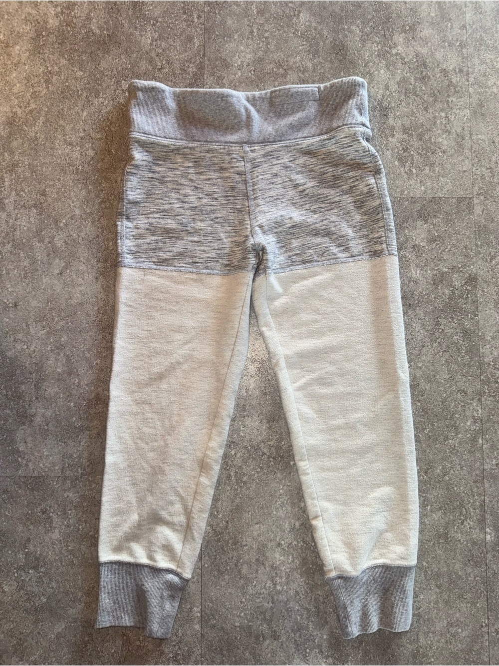 Free People Be Free Cropped Jogger Sweatpants Gray Cream Colorblock Size Small